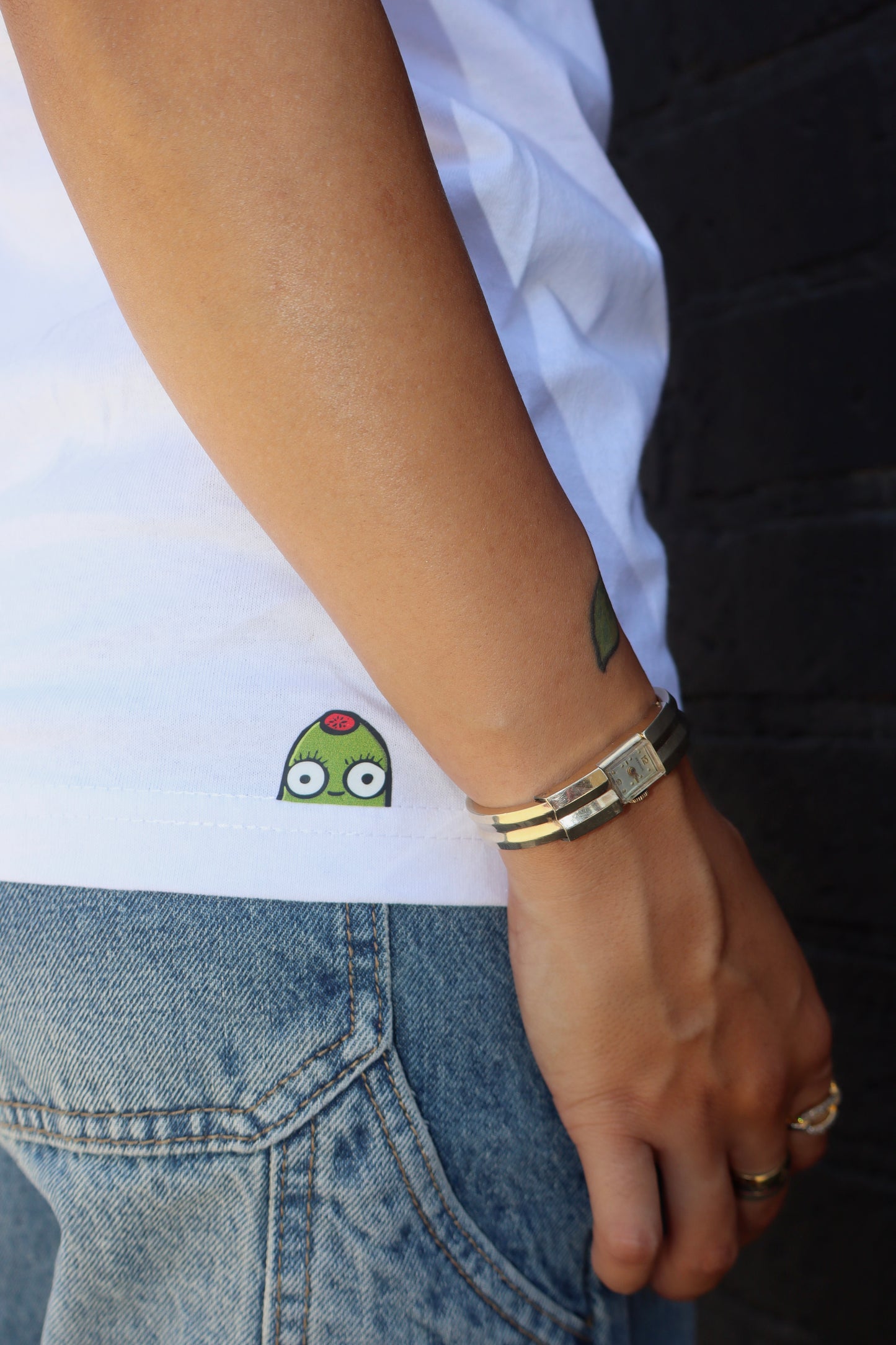 og olive tshirt