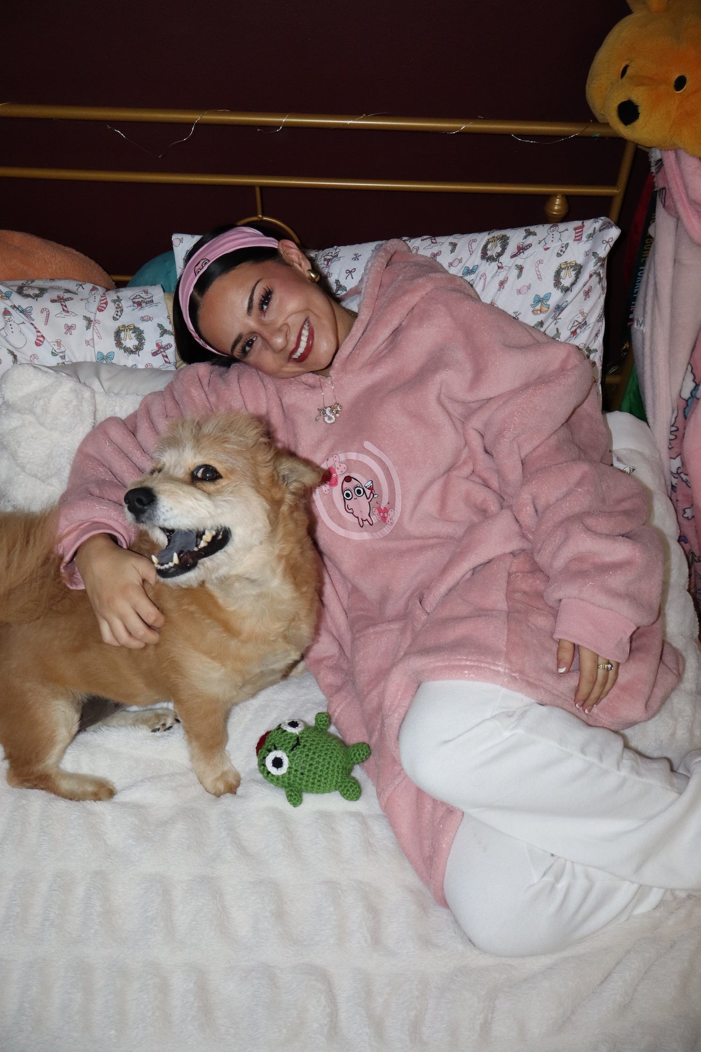limited edition valentine’s day hoodie blanket 💗💝💕💞💓💘