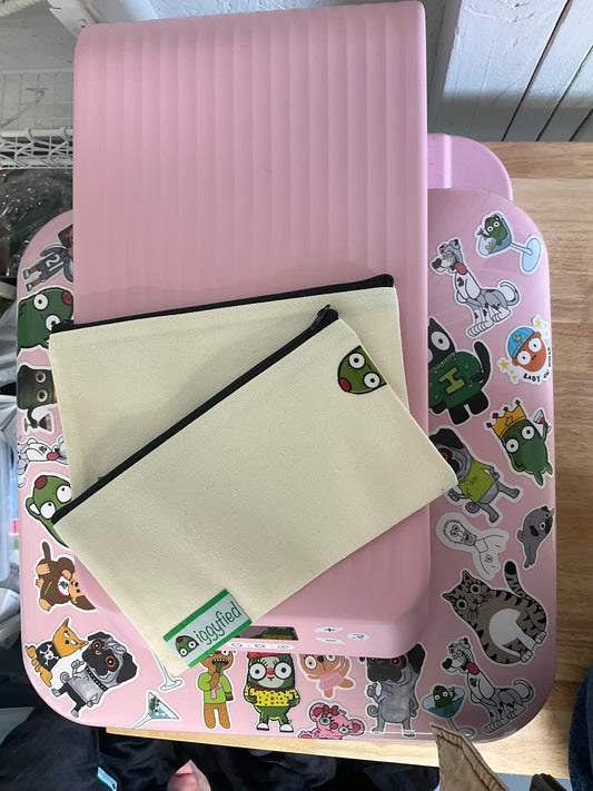 olive and angus pencil pouch pack