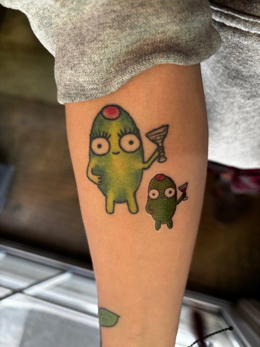 og olive temporary tattoo 🫒 #LLO